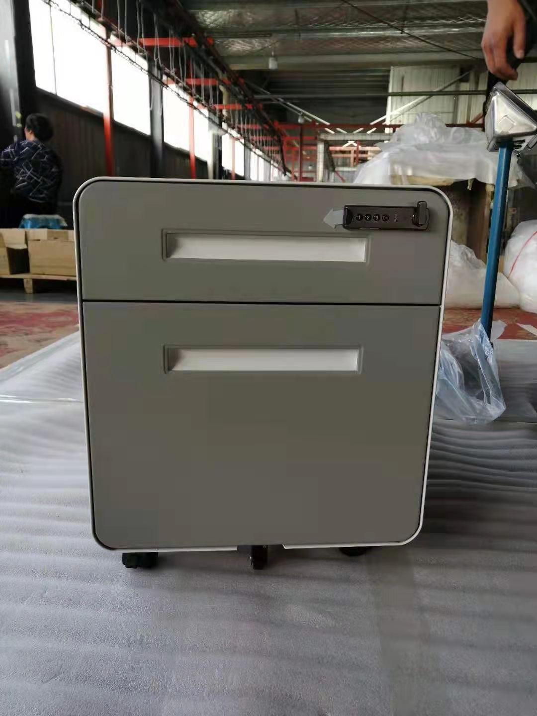 china metal 2 drawer mobile pedestal for sale
